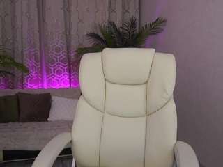 anitabambie Live Webcam on CamSoda