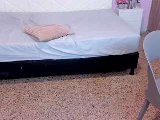 bellasky4 webcam model