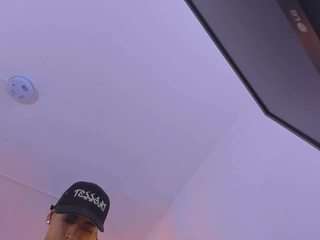 brad-usma Webcam Model Profile