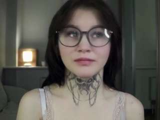 catharinerodriques's CamSoda show and profile