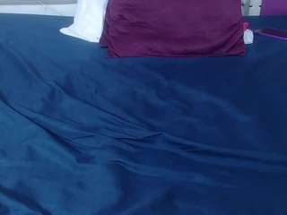  hugeass-destroyer chat room