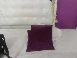 hugeass-destroyer webcam