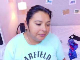 Hugeass-destroyer live webcam show