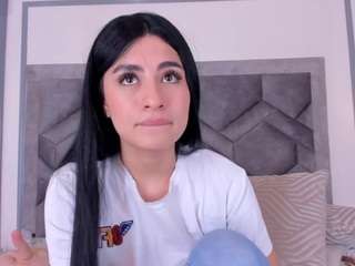 lucianacohelo webcam model
