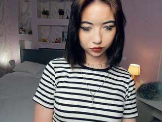 nellagolas's CamSoda show and profile