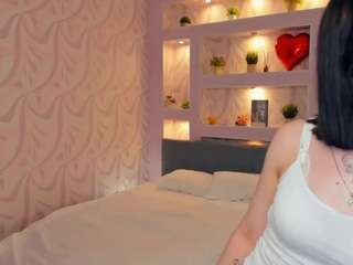 nellagolas Live Webcam on CamSoda