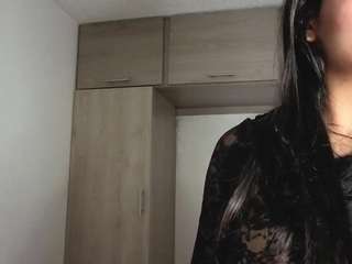 candela34's CamSoda show and profile