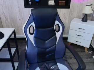 candyvelvet webcam model