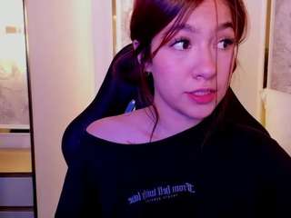 doll-eyees webcam