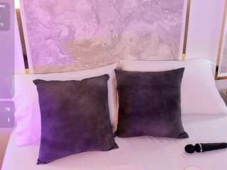 doll-eyees Live Webcam on CamSoda