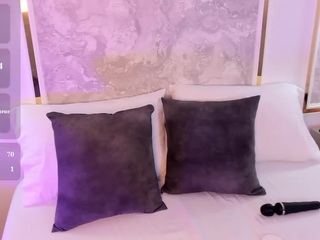 doll-eyees Live Webcam on CamSoda