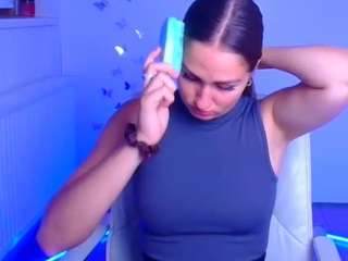 hannawaine webcam model