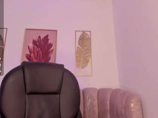 ivymoon1 live cam profile