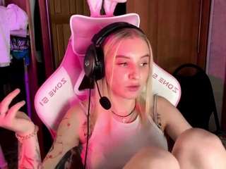 luisdelusia Live Webcam on CamSoda