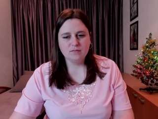 naomi2life Live Webcam on CamSoda