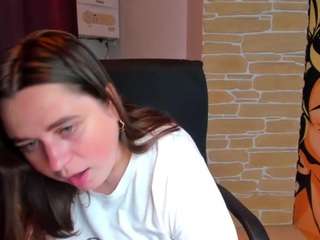 naomi2life Sex Cam Show