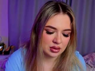 shaquitapettrey's CamSoda show and profile