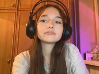 silvanastillson Live Webcam on CamSoda