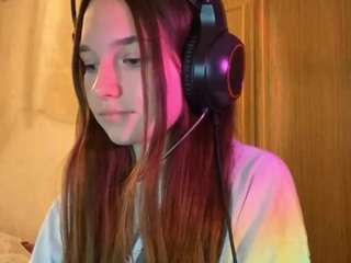  silvanastillson chat room