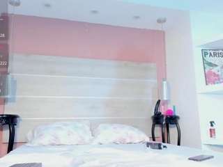 Anny Lewis live webcam show