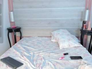 sofia-blaze's live room