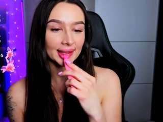 veronica-larsson from CamSoda