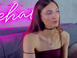 virdjinia-green camsoda