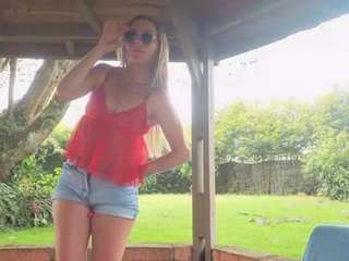 angiehuston