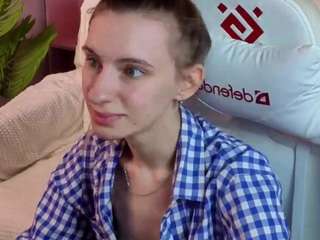 ash-leyy Live Webcam on CamSoda