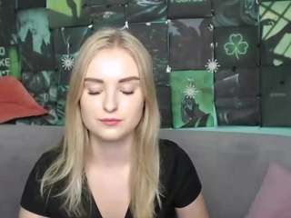 sofysoft Live Webcam on CamSoda