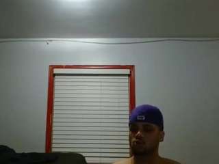 troy6282 Live Webcam on CamSoda