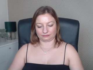 angelalove13 from CamSoda is Freechat