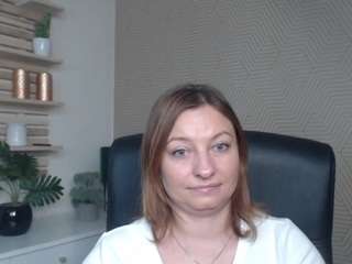 angelalove13 webcam model