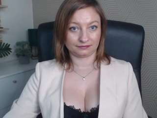 angelalove13 Live Webcam on CamSoda