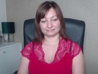 angelalove13's CamSoda show and profile