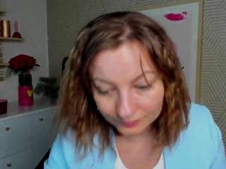 angelalove13's CamSoda show and profile