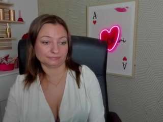 angelaLove13 live webcam show