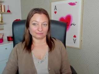 angelaLove13 live cam preview