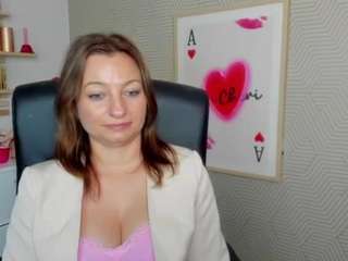 angelaLove13 live cam preview