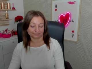 angelaLove13 live cam preview