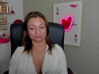 angelaLove13 live cam preview