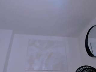 bonnyrose, female webcam model,  years old, on live webcam