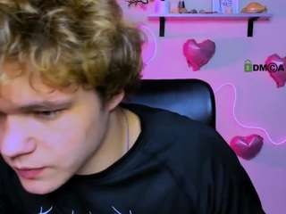 dylan-bold webcam model