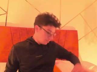 Discover ethan-marquez01 from CamSoda