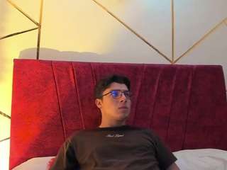 ethan-marquez01 Live Webcam on CamSoda