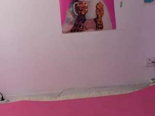 Discover a sensual night with the fascinating Lxsundollyxl ready for saucy fun lxsundollyxl from CamSoda