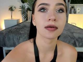 mary-lori webcam