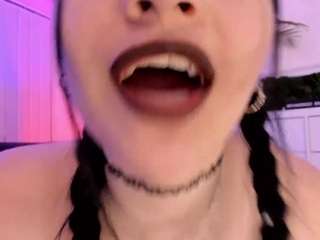 mary-lori Live Webcam on CamSoda