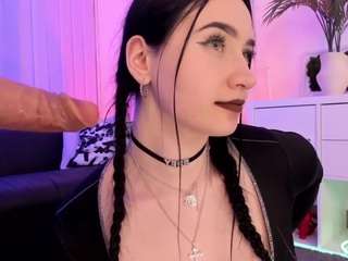 mary-lori webcam