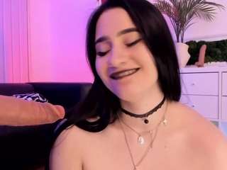 mary-lori Live Webcam on CamSoda